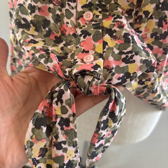 Nine West Pink and Green Puff Sleeve Button Down Blouse - Picture 6 of 9